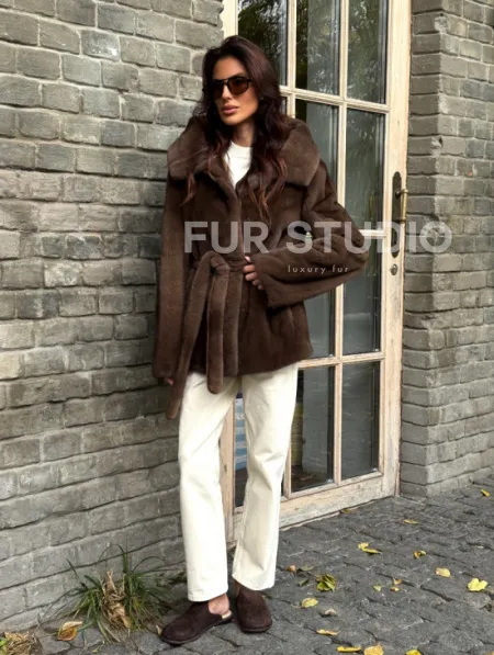 Шуба автоледи с капюшоном - фото 9