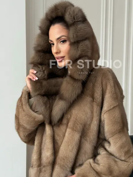 Шуба норковая с капюшоном куница - фото 3
