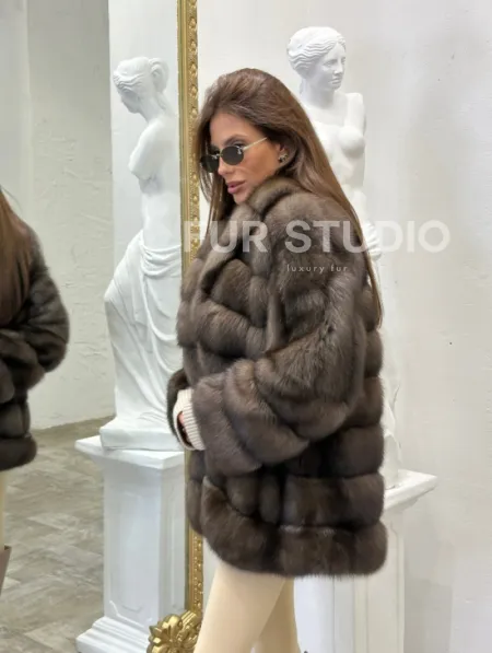 Стильный жакет из меха соболя - фото 3