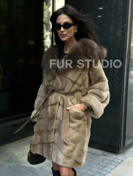 Шуба норковая с капюшоном куница - цвет пастель - фото 1