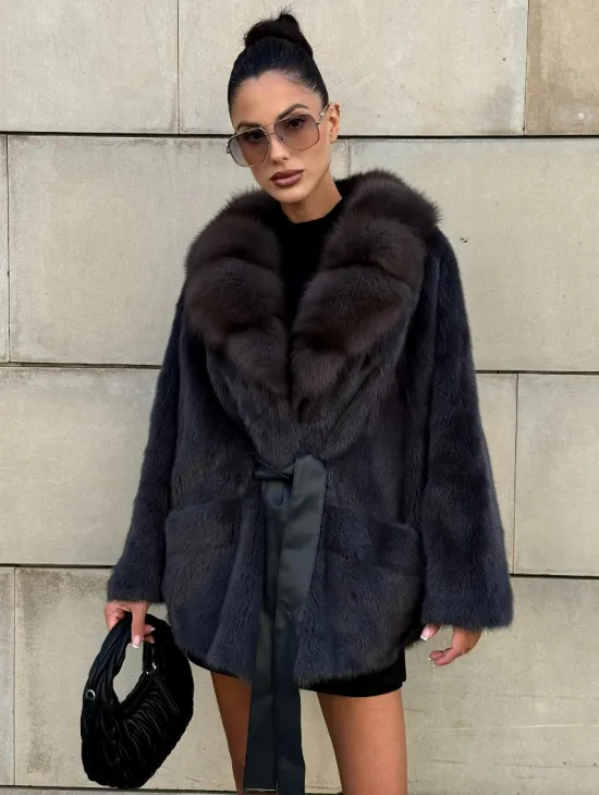 Летучая мышь из меха норки с воротником из куницы - цвет темный графит - фото 7