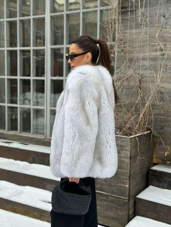 Песцовая шуба вертикального цельного кроя из меха песца - фото 9