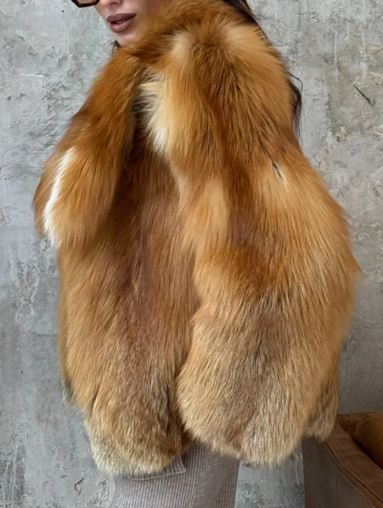 Короткая шуба из натуральной рыжей лисы - фото 2