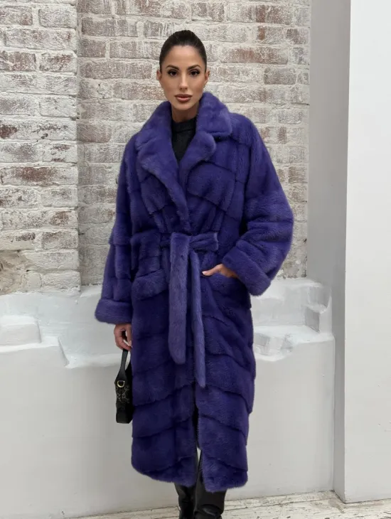 Норковая шуба кимоно с английским воротником в фиолетовом цвете - фото 11