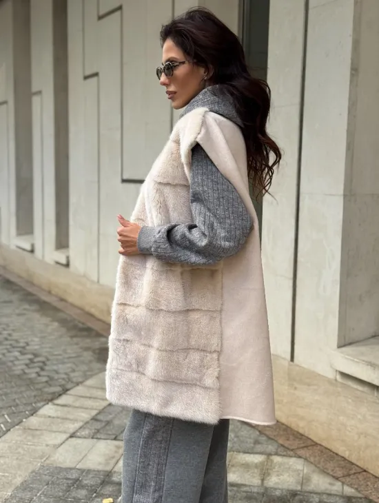 Комбинированный жилет из меха норки и шерсти - фото 2