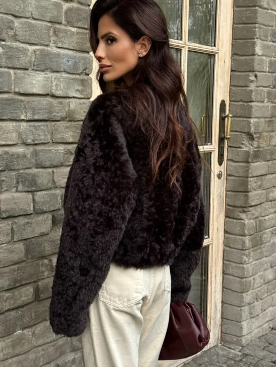 Укороченная шуба из овчины калган - фото 1
