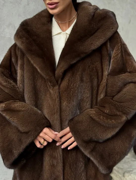 Норковый полушубок с капюшоном - цвет коричневый - фото 1