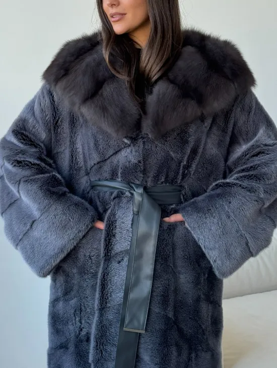 Длинная норковая шуба с куницей капюшон - фото 3