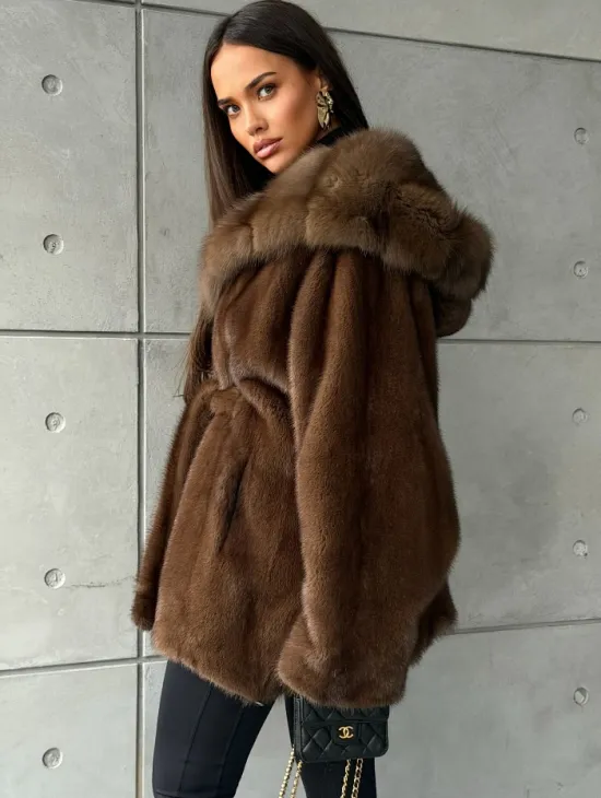 Полушубок норковый летучая мышь - капюшон куница - фото 7