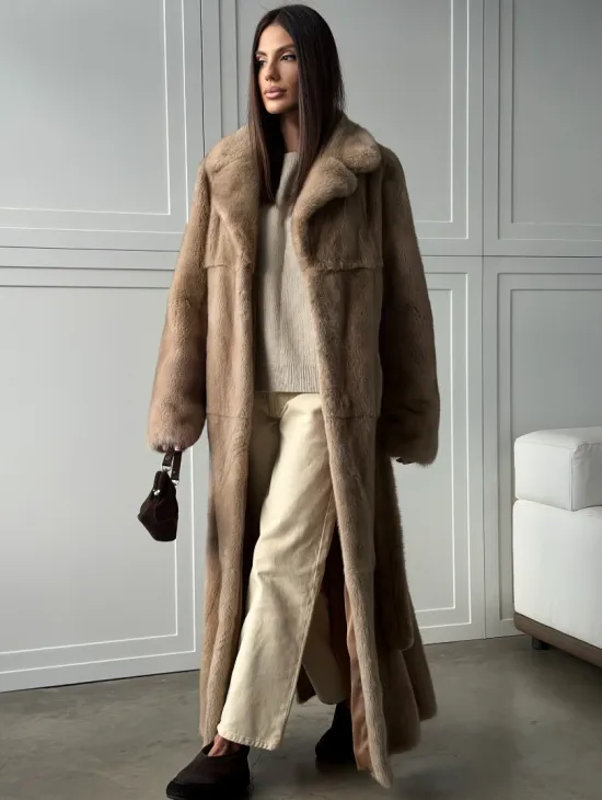 Прямая шуба из меха норки с поясом (бежевая) - фото 6