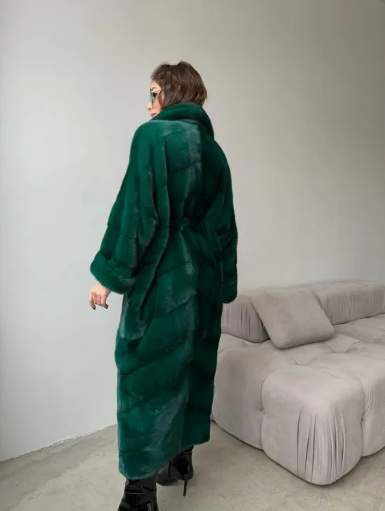 Шуба из плюшевой норки Velvet - цвет изумруд - фото 4