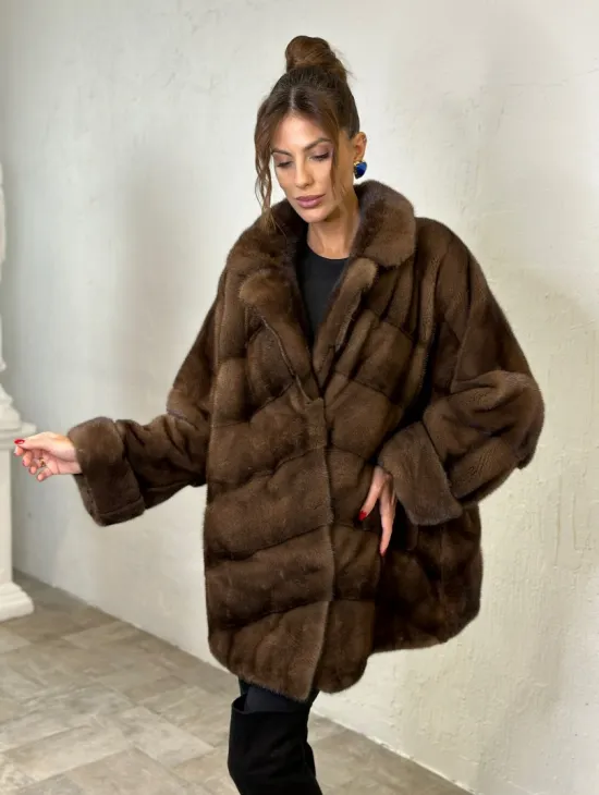 Шуба из аукционной норки английский воротник - цвет орех - фото 2