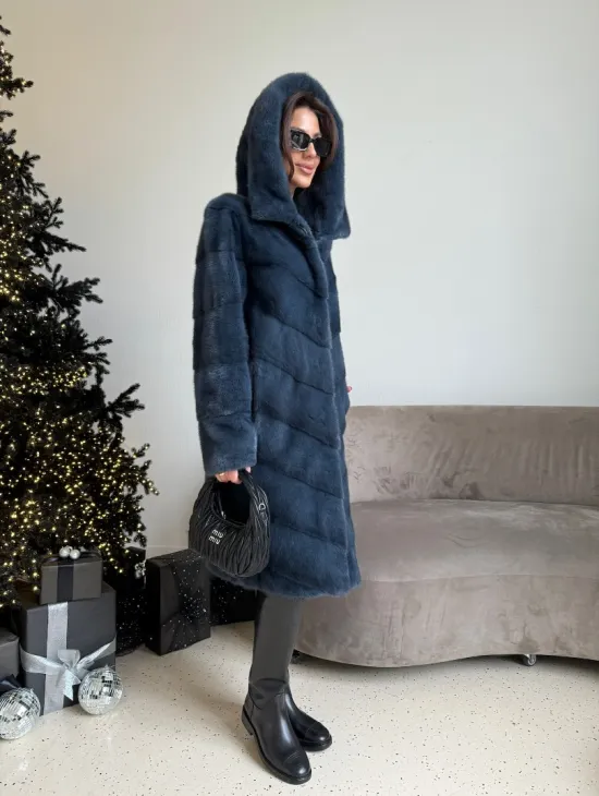 Норковая шуба с капюшоном, паркет - синего цвета - фото 5